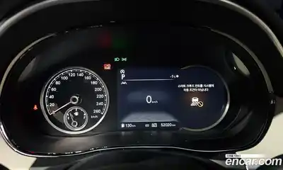 Genesis GV70 2021 2.5 Автомат в Москве № 117959, миниатюра 2