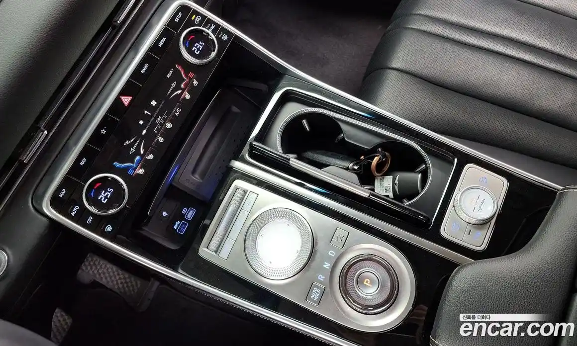 Genesis GV80 2021 2.5 Автомат в Москве № 118935, фото 9