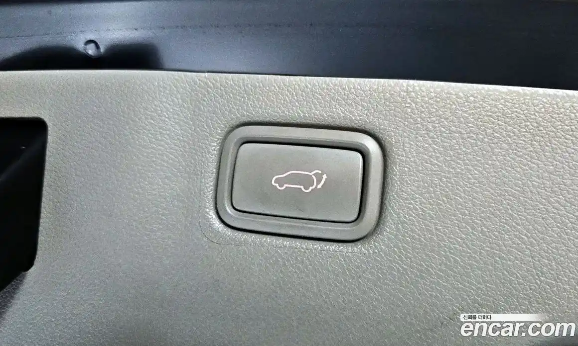 Kia Canival 2019 2.2 Автомат в Москве № 120203, фото 13