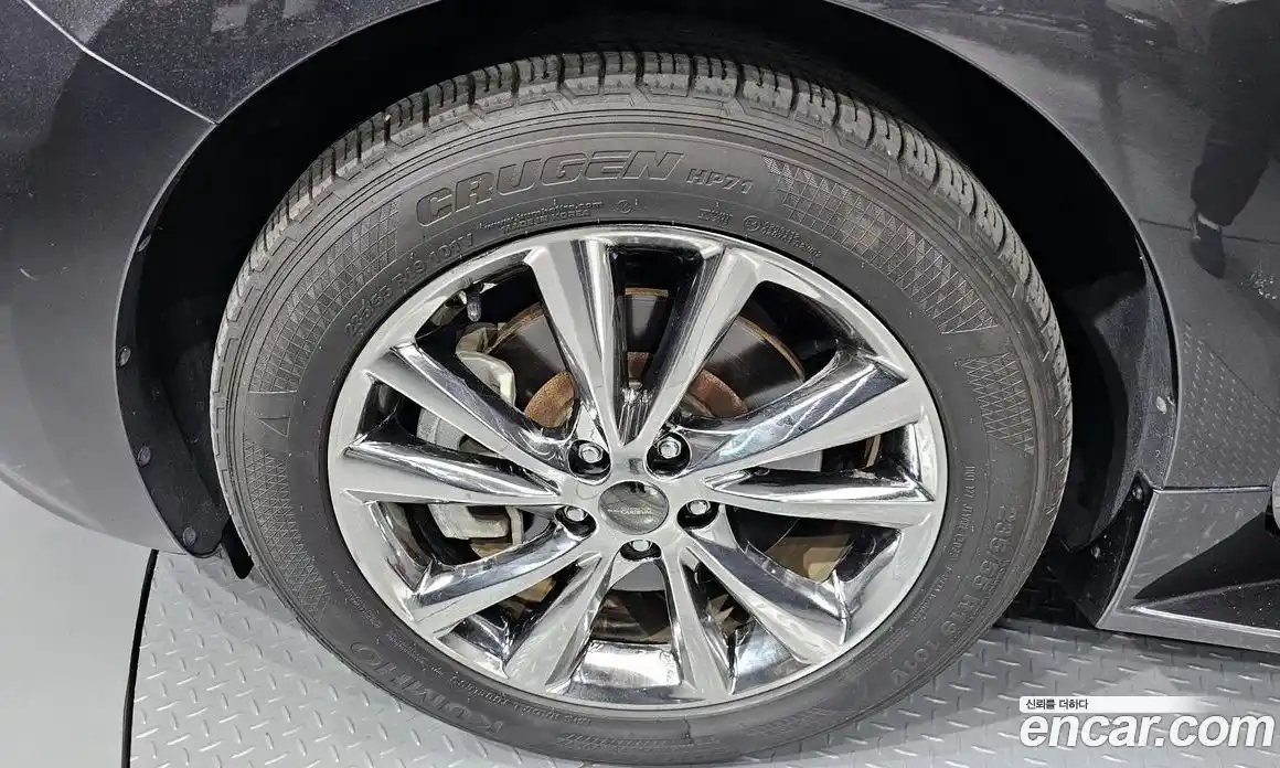 Kia Canival 2019 2.2 Автомат в Москве № 120203, фото 14