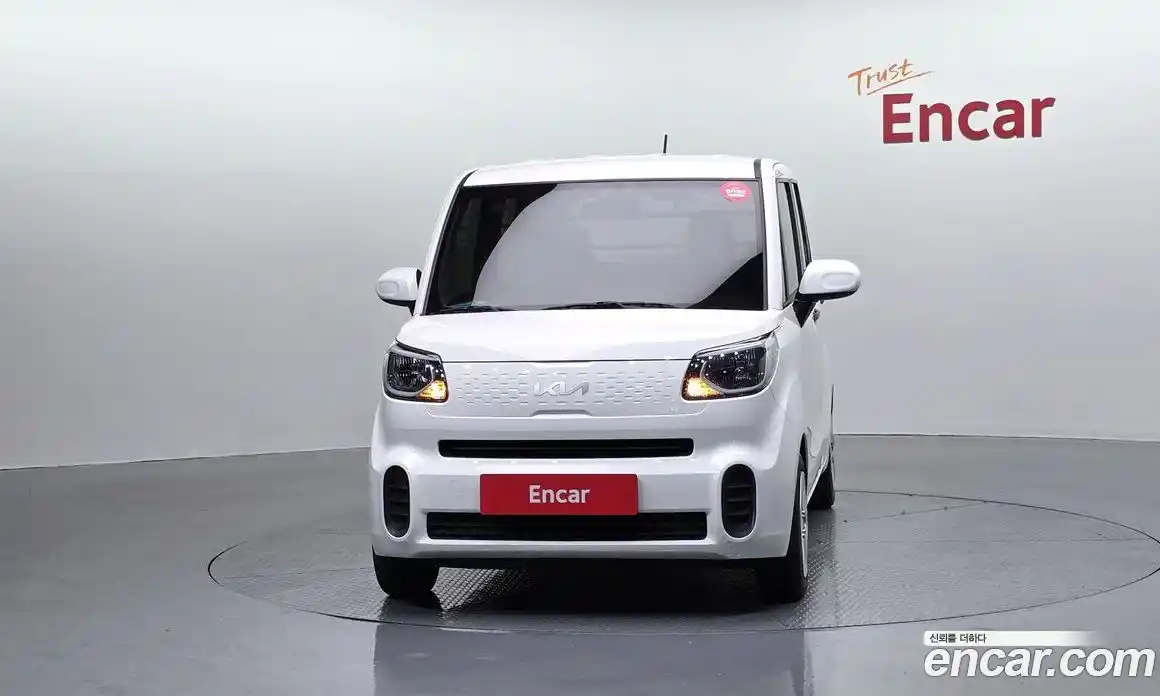 Kia Ray 2022 1.0 Автомат в Москве № 120328, фото 1