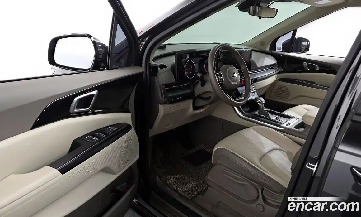 Kia Canival 2021 2.2 Автомат в Москве № 120390, фото 13