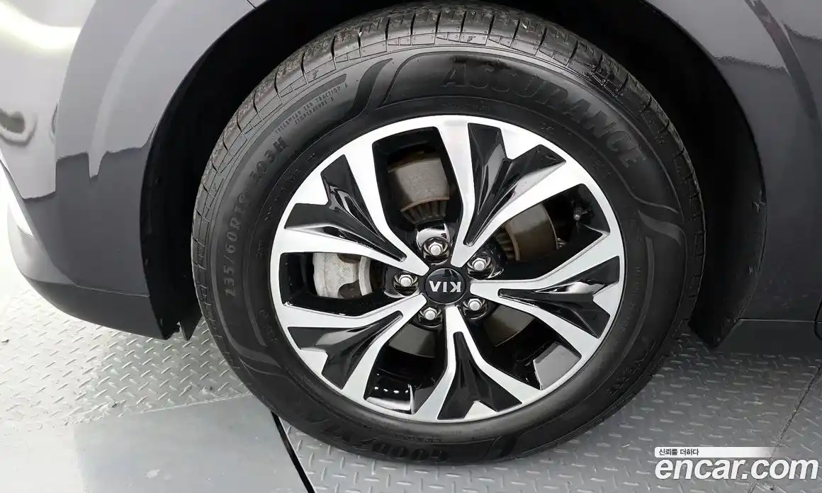 Kia Canival 2021 2.2 Автомат в Москве № 120390, фото 6