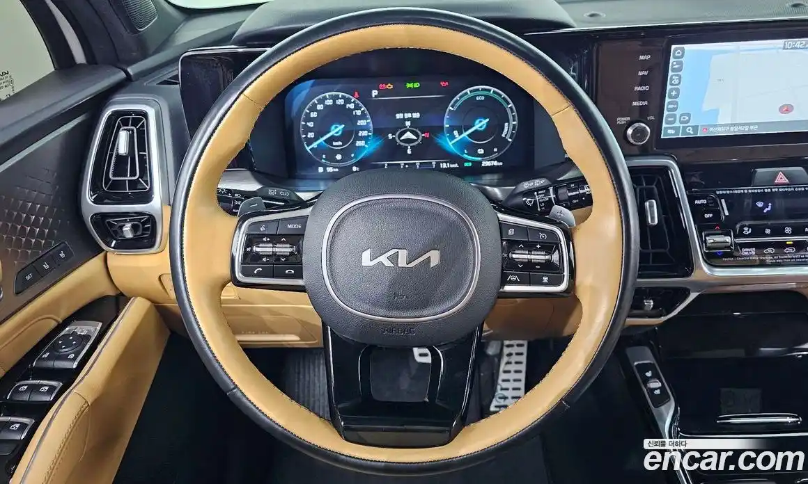 Kia Sorento 2023 1.6 Автомат в Москве № 121178, фото 11