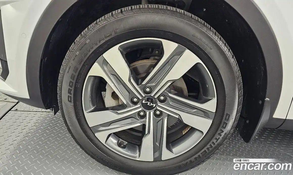 Kia Sorento 2023 1.6 Автомат в Москве № 121178, фото 4