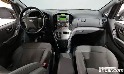 Hyundai Starex 2015 2.5 Механическая в Москве № 122391, миниатюра 12