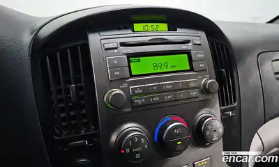 Hyundai Starex 2015 2.5 Механическая в Москве № 122391, миниатюра 7