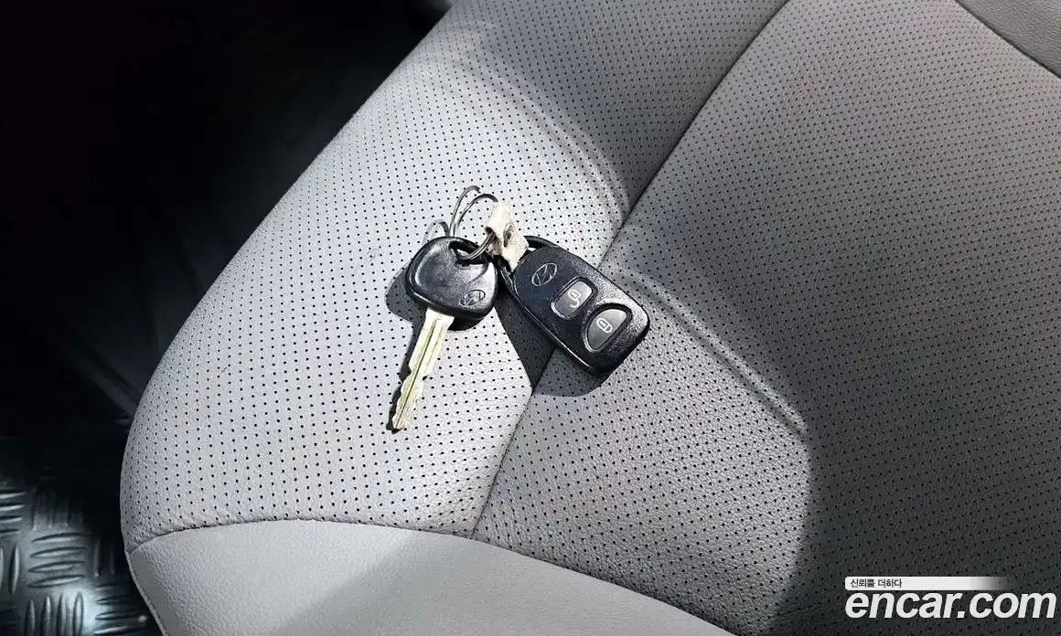 Hyundai Starex 2015 2.5 Механическая в Москве № 122391, фото 8