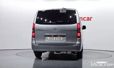 Hyundai Starex 2015 2.5 Механическая в Москве № 122391, миниатюра 9