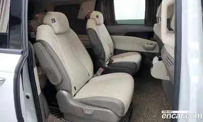 Kia Canival 2024 2.2 Автомат в Москве № 122714, миниатюра 2