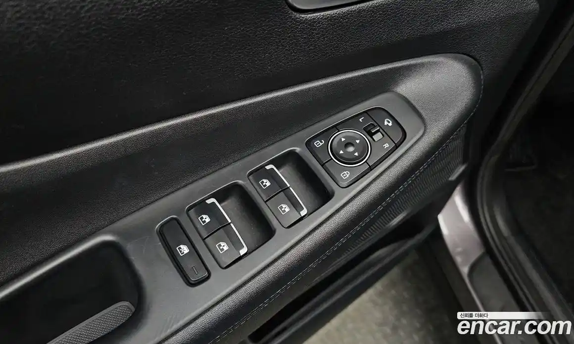 Hyundai Santa Fe 2021 2.5 Автомат в Москве № 124105, фото 15