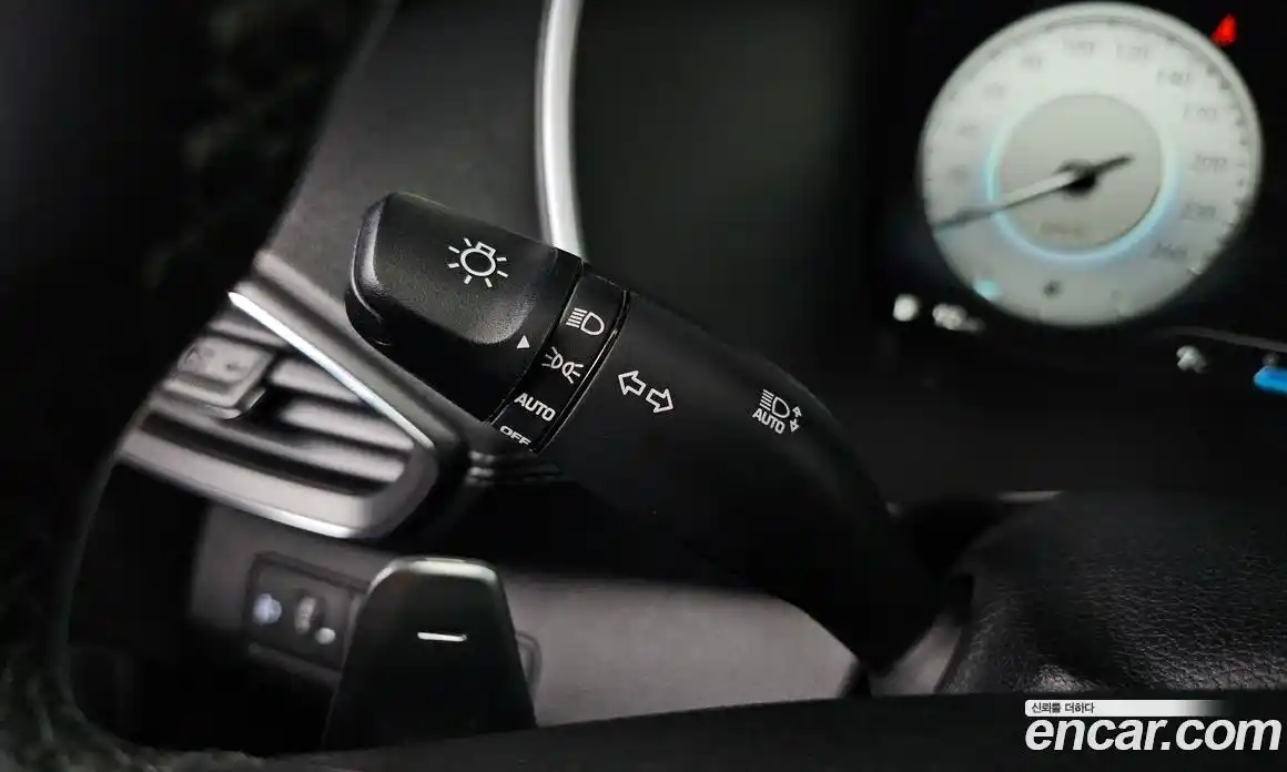 Hyundai Santa Fe 2021 2.5 Автомат в Москве № 124105, фото 18