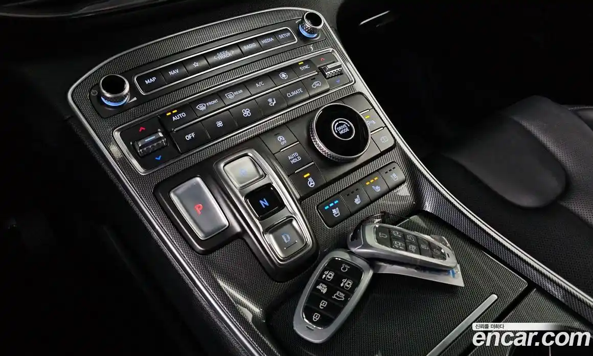 Hyundai Santa Fe 2021 2.5 Автомат в Москве № 124105, фото 6