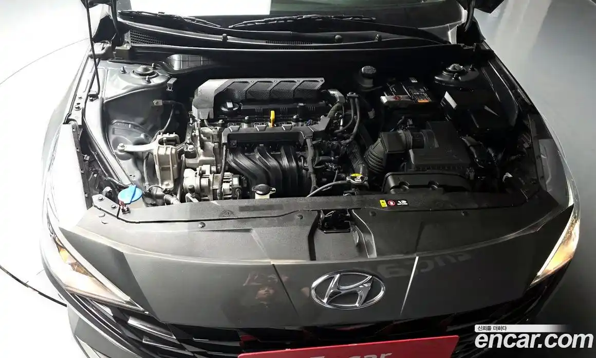 Hyundai Avante 2023 1.6 Автомат в Москве № 125452, фото 16