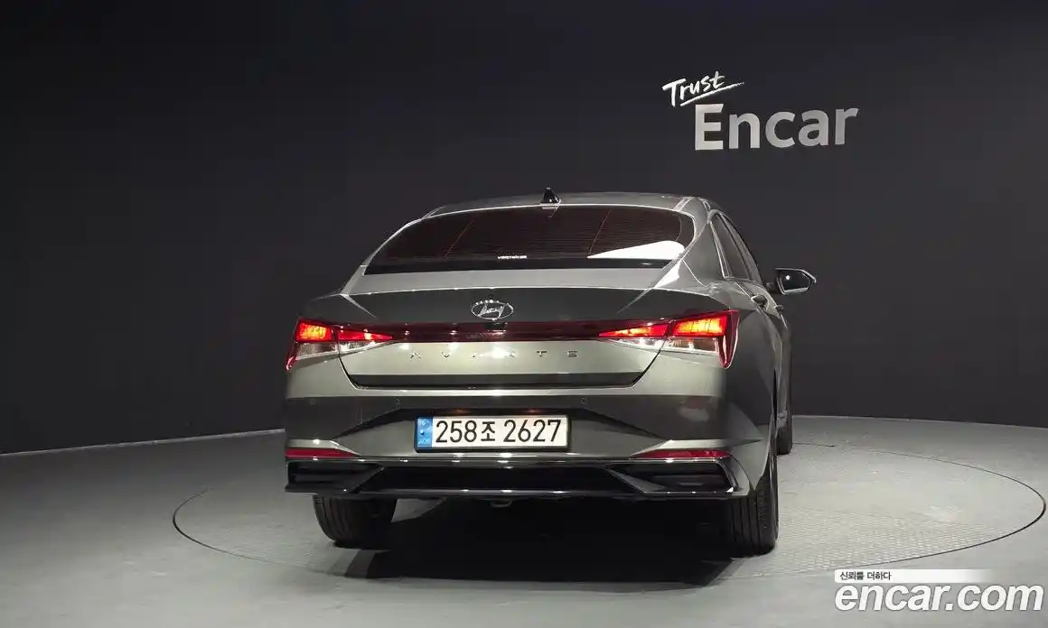 Hyundai Avante 2023 1.6 Автомат в Москве № 125452, фото 20