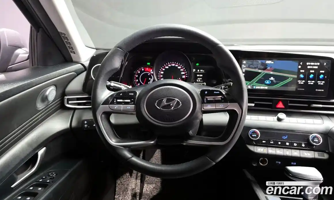 Hyundai Avante 2023 1.6 Автомат в Москве № 125452, фото 5