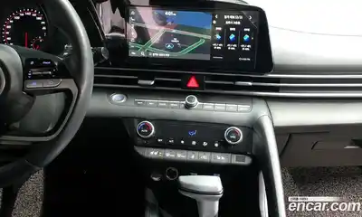 Hyundai Avante 2023 1.6 Автомат в Москве № 125452, миниатюра 7