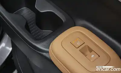 Hyundai Santa Fe 2024 2.5 Автомат в Москве № 130150, миниатюра 7