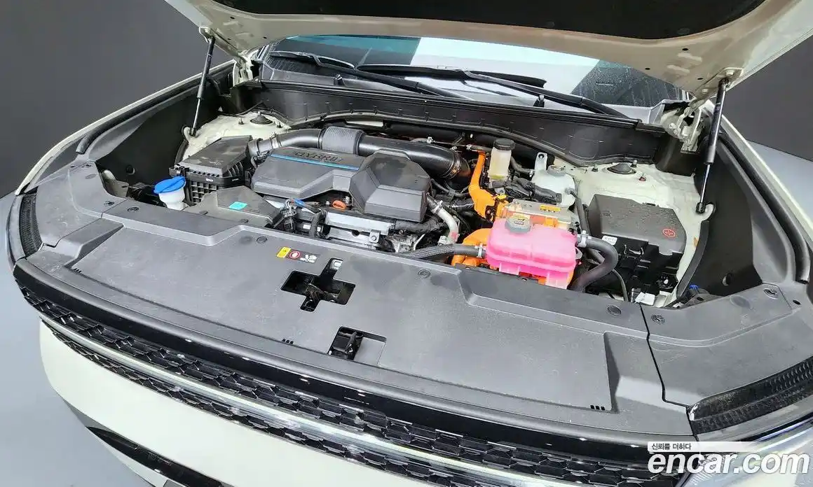 Hyundai Santa Fe 2024 1.6 Автомат в Москве № 130539, фото 14