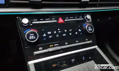 Hyundai Santa Fe 2024 1.6 Автомат в Москве № 130539, миниатюра 2