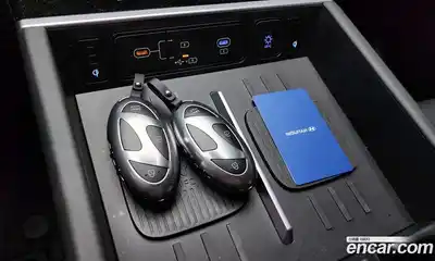 Hyundai Santa Fe 2024 1.6 Автомат в Москве № 130539, миниатюра 7