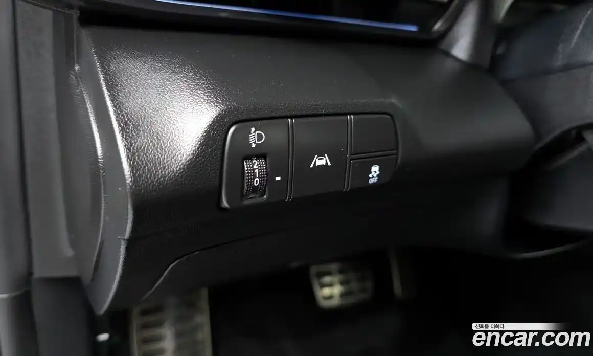 Hyundai Avante 2023 2.0 Автомат в Москве № 130899, фото 13