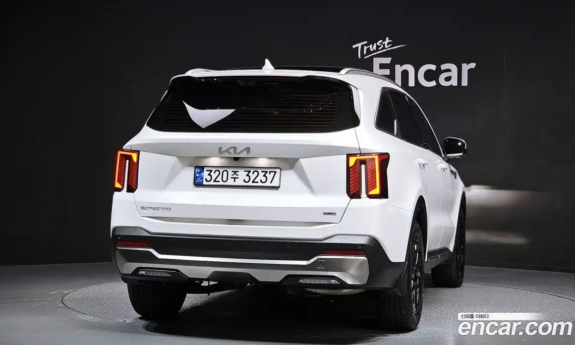 Kia Sorento 2024 1.6 Автомат в Москве № 131803, фото 18