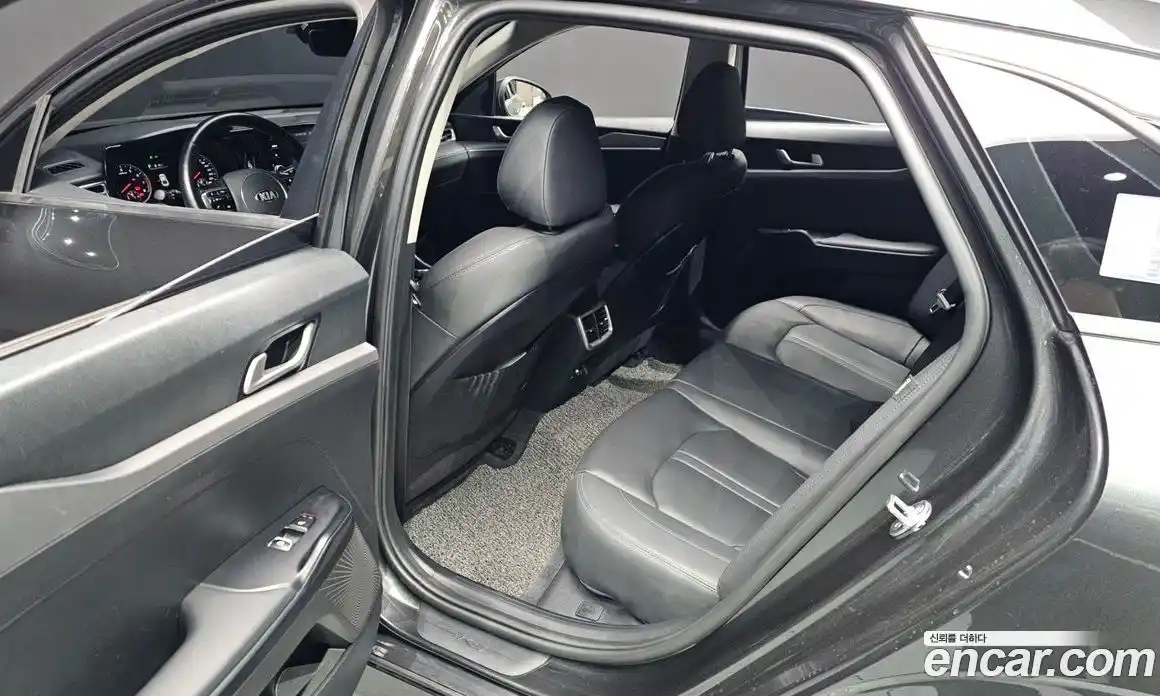 Kia K5 2020 2.0 Автомат в Москве № 132574, фото 13