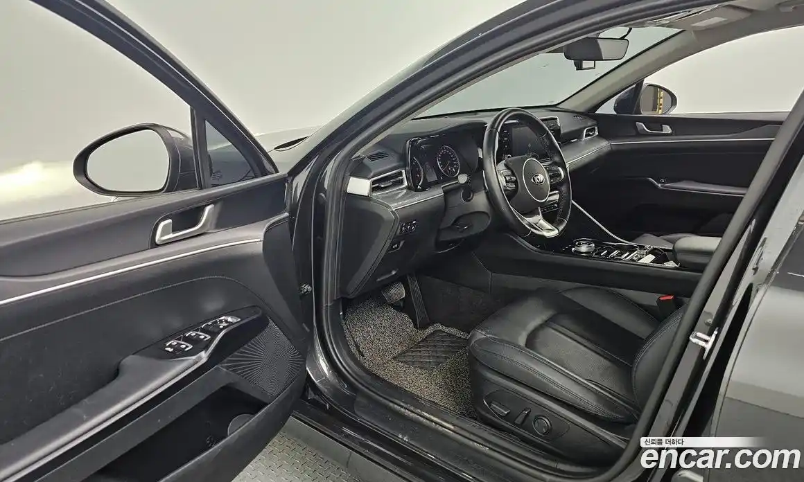 Kia K5 2020 2.0 Автомат в Москве № 132574, фото 19