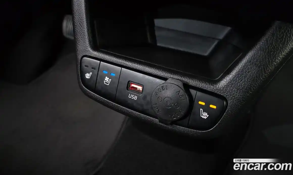 Kia Ray 2024 1.0 Автомат в Москве № 133291, фото 18