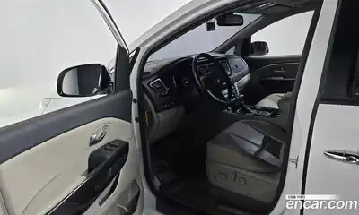 Kia Canival 2020 2.2 Автомат в Москве № 133380, миниатюра 4