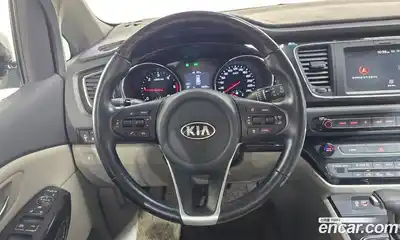 Kia Canival 2020 2.2 Автомат в Москве № 133380, миниатюра 6