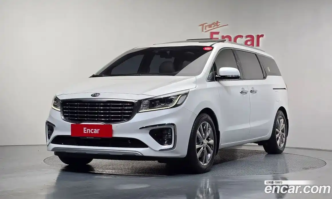 Kia Canival 2020 2.2 Автомат в Москве № 133380, фото 8