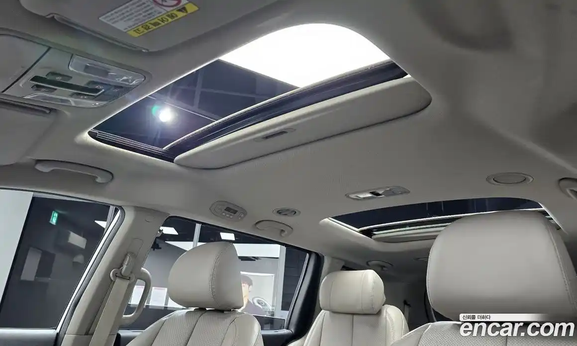 Kia Canival 2020 2.2 Автомат в Москве № 133380, фото 10