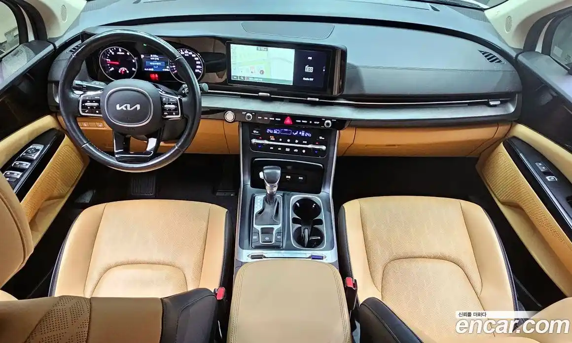 Kia Canival 2023 2.2 Автомат в Москве № 134110, фото 14