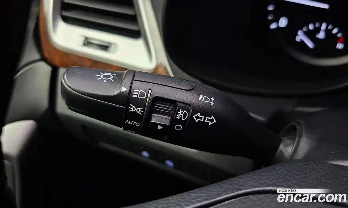 Hyundai Santa Fe 2016 2.0 Автомат в Москве № 134494, фото 16