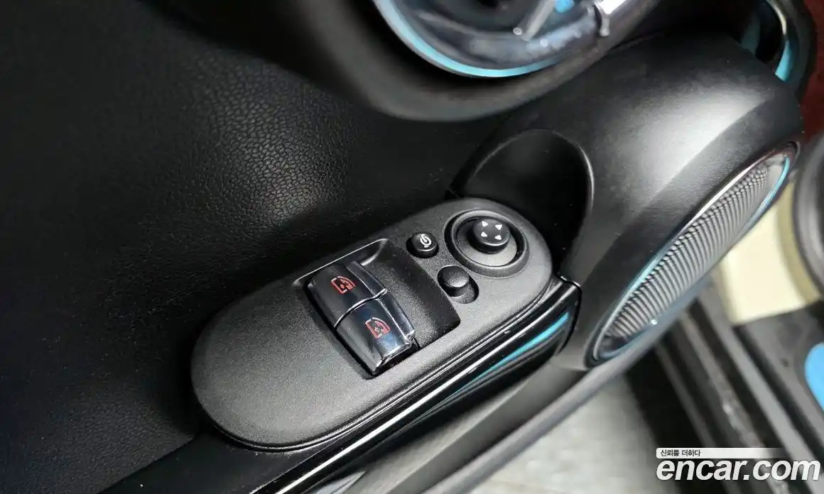 Mini Cooper 2019 2.0 Автомат в Москве № 143462, фото 6