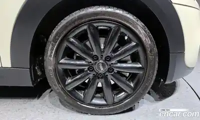 Mini Cooper 2019 2.0 Автомат в Москве № 143462, миниатюра 7