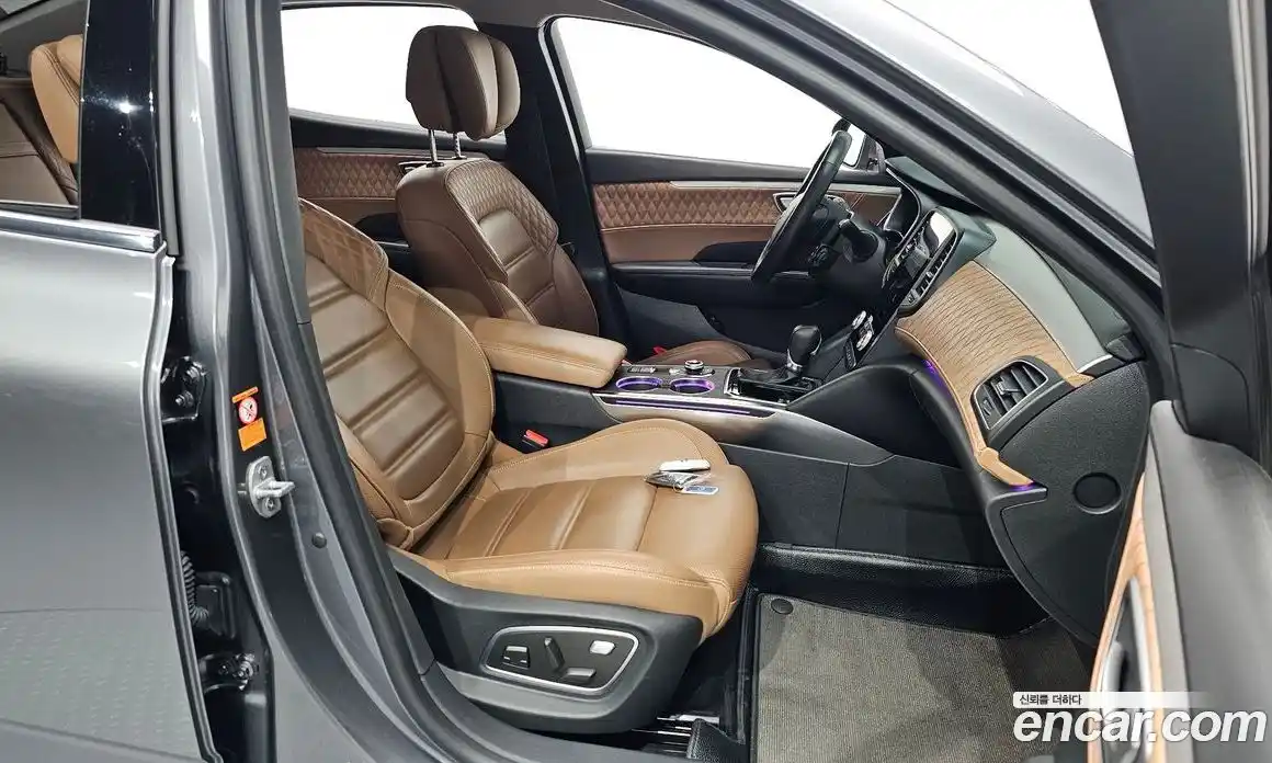 Renault SM6 2022 1.8 Автомат в Москве № 144928, фото 13