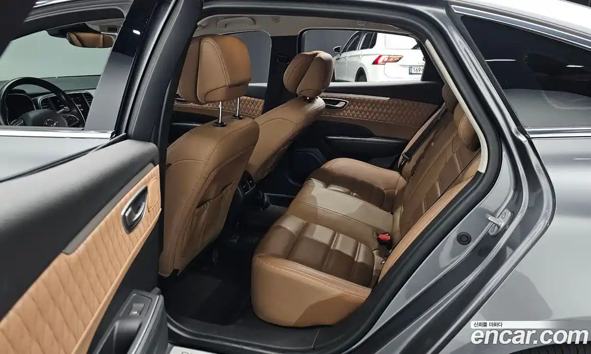 Renault SM6 2022 1.8 Автомат в Москве № 144928, фото 16