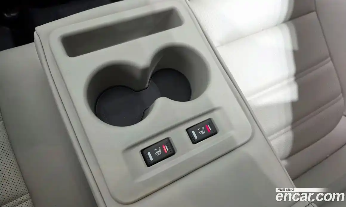 Renault SM6 2020 1.6 Автомат в Москве № 148697, фото 10