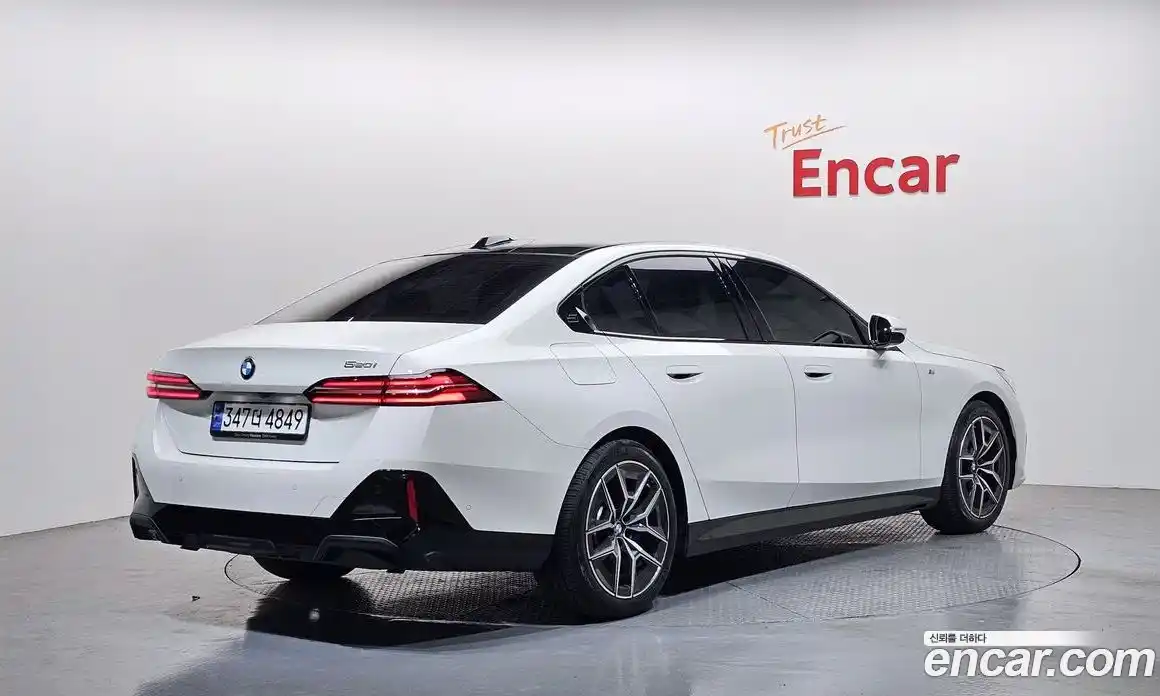 BMW 5-Series 2024 2.0 Автомат в Москве № 155162, фото 15