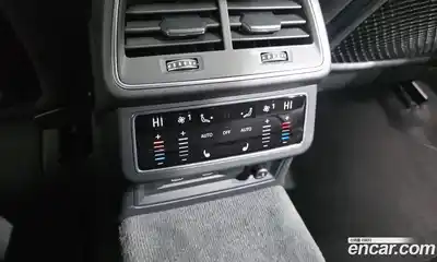 Audi A6 2022 2.0 Автомат в Москве № 157119, миниатюра 3