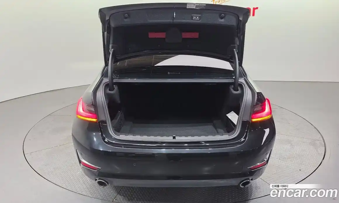 BMW 3-Series 2021 2.0 Автомат в Москве № 157236, фото 14