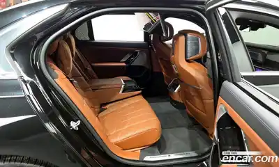 BMW 7-Series 2023 3.0 Автомат в Москве № 157495, миниатюра 7