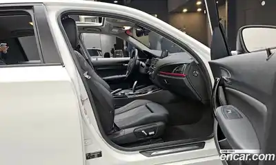 BMW 1-Series 2017 2.0 Автомат в Москве № 158561, миниатюра 2