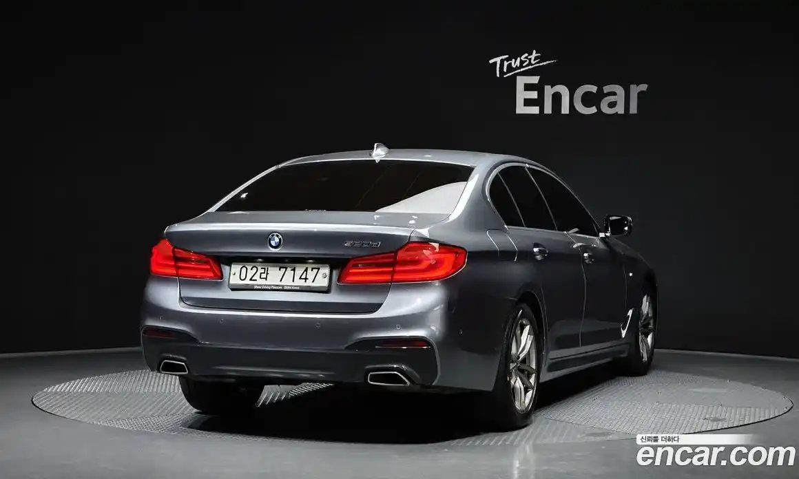BMW 5-Series 2018 2.0 Автомат в Москве № 158969, фото 12