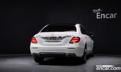 Mercedes-Benz E-Class 2017 2.0 Автомат в Москве № 160955, миниатюра 7