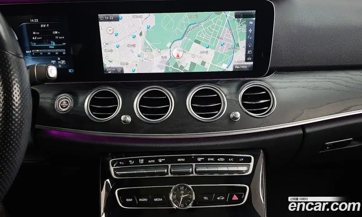 Mercedes-Benz E-Class 2017 2.0 Автомат в Москве № 160955, фото 10