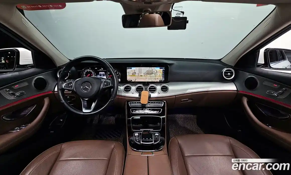 Mercedes-Benz E-Class 2018 2.0 Автомат в Москве № 161230, фото 20